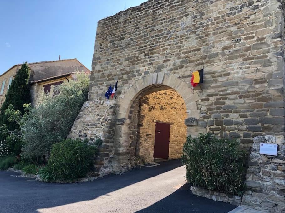 La Vue Sur Le Mont Ventoux, Appartement & Parking 卡拉讷 外观 照片